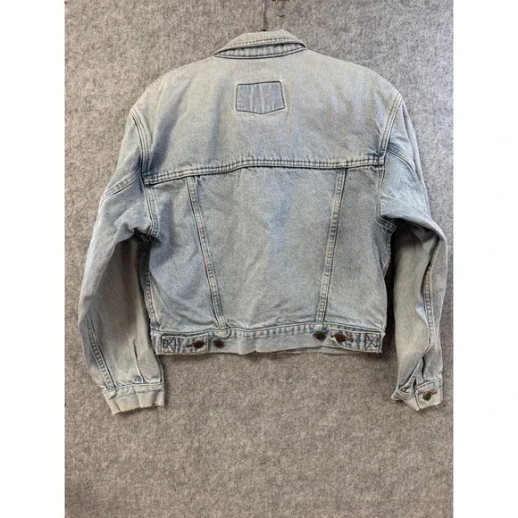 Light Wash Denim Jacket - Women - Picture 8 of 13